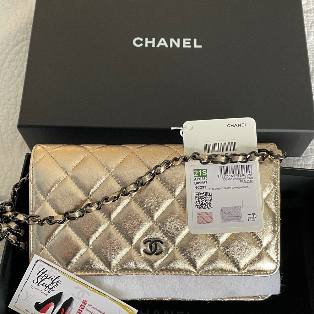 ‼️SOLD‼️NEW Chanel Gold WOC Wallet Clutch Black - Picture 10 of 11